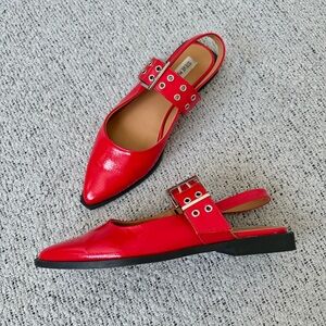 Steve Madden Red Pointed-Toe Buckle Flats Size 8.5